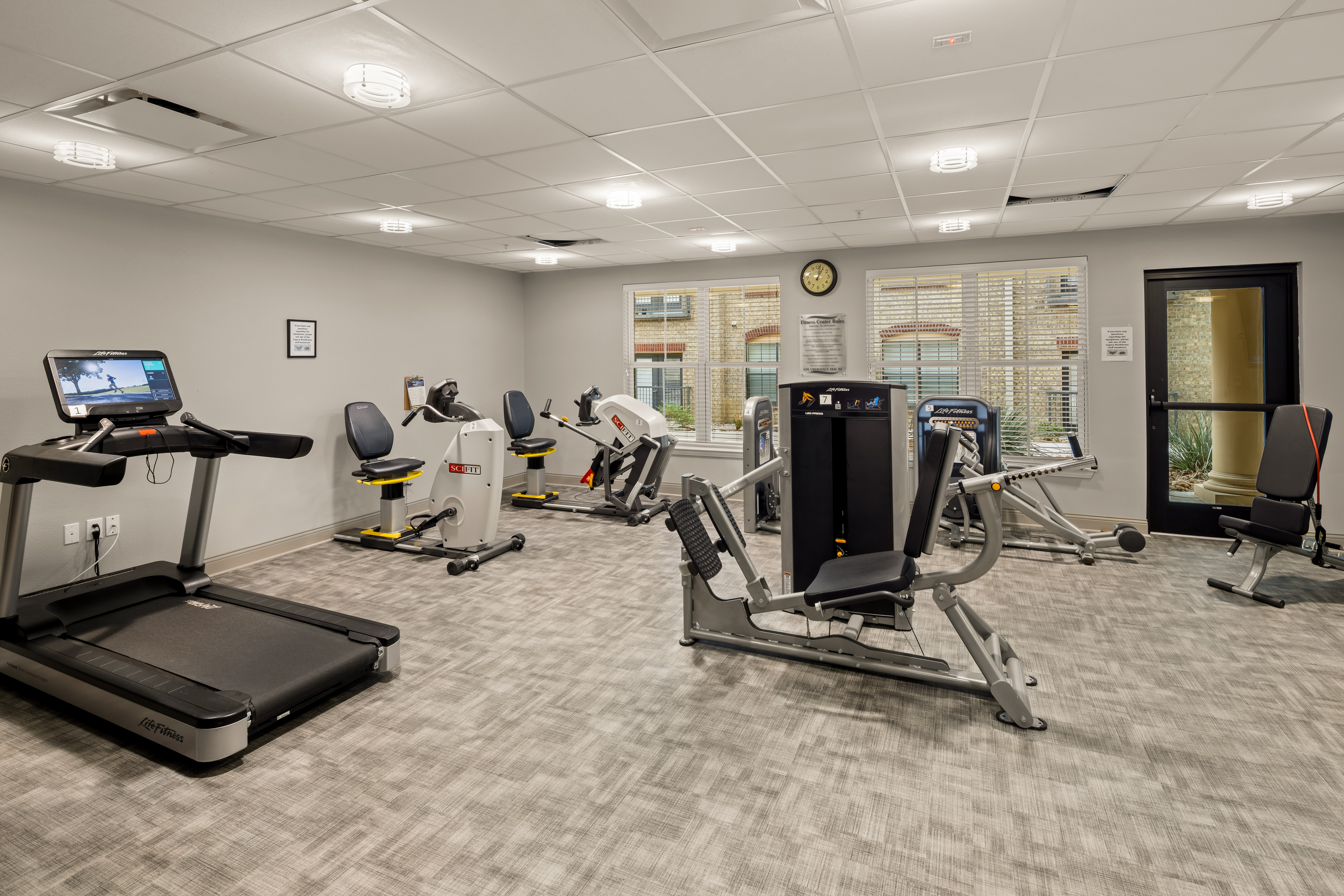 Discovery Village Castle Hills Independent Living_49